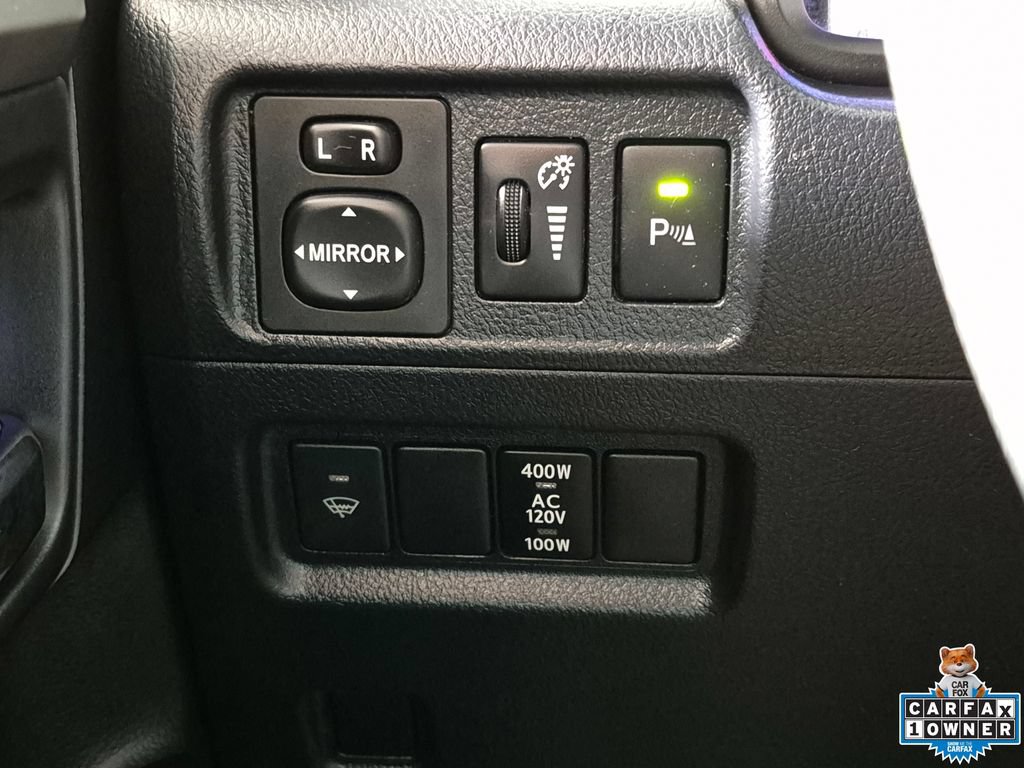 Used 2019 Toyota 4Runner Limited AWD/4WD image 18
