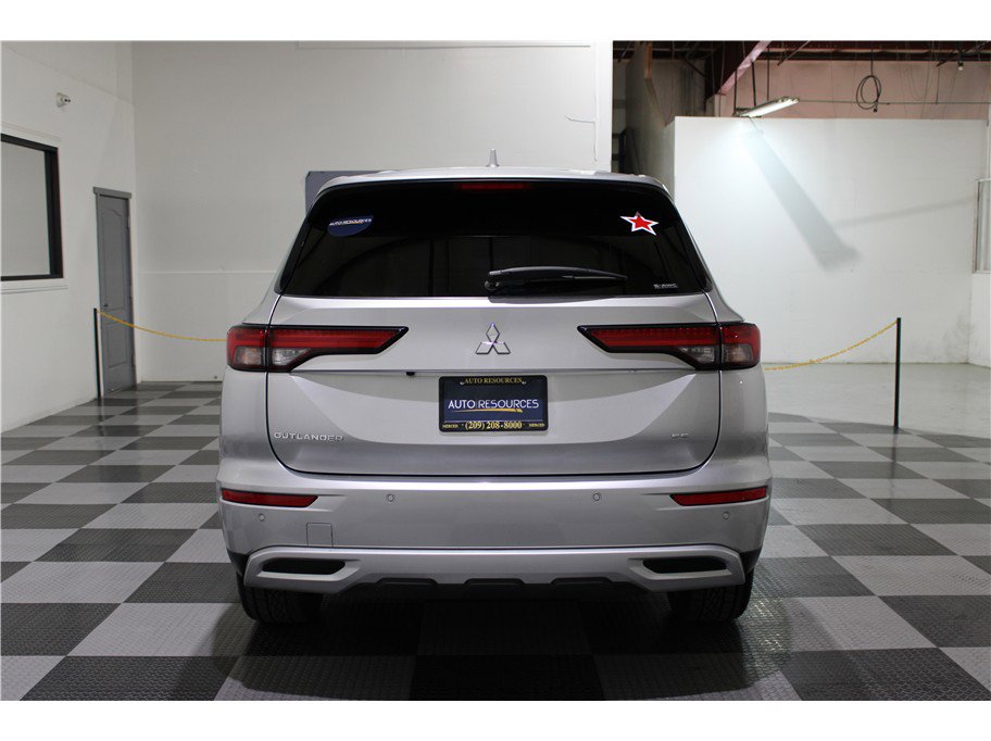 Used 2024 Mitsubishi Outlander Ralliart image 5