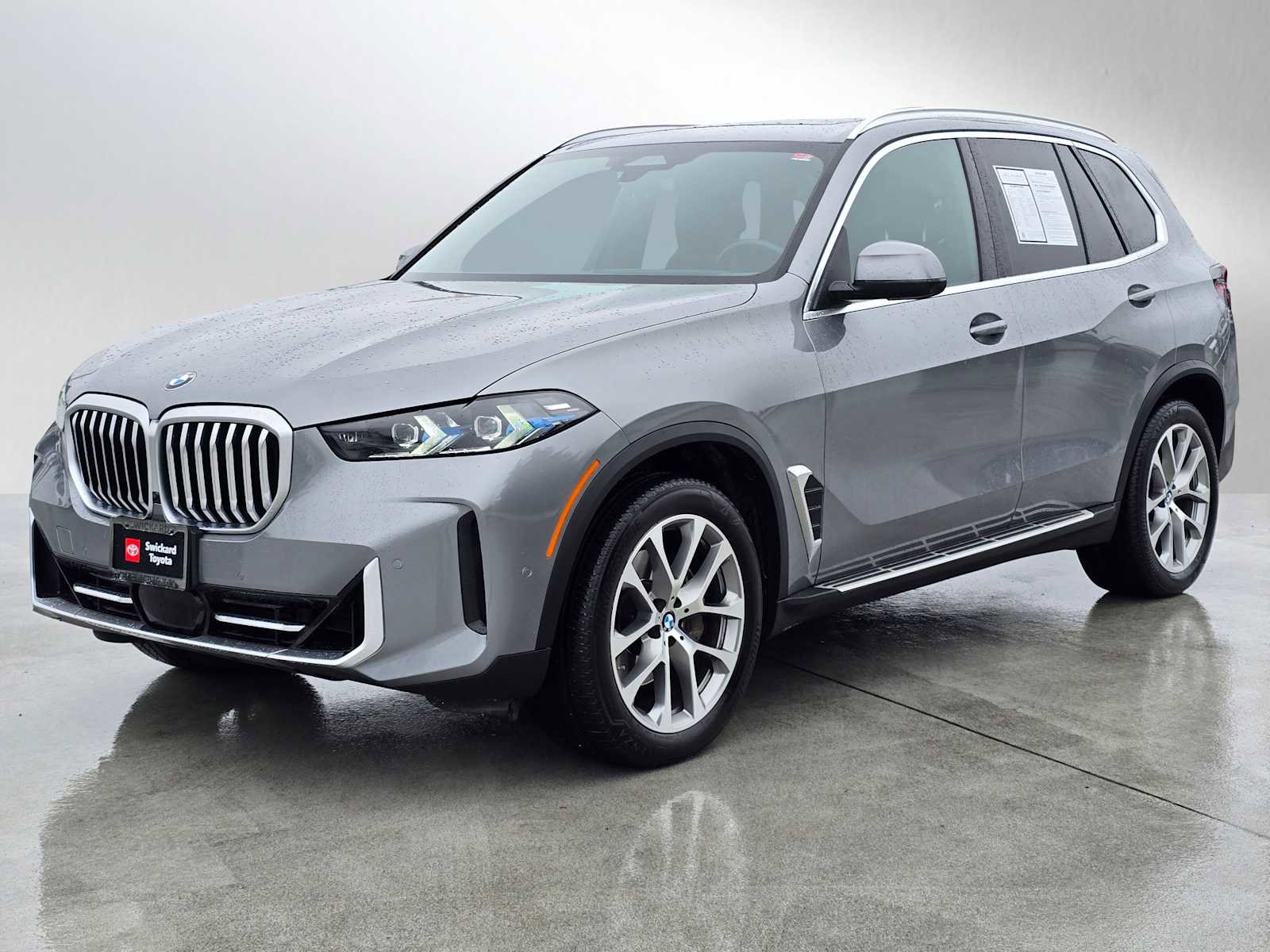 Used 2024 BMW X5 xDrive40i image 3