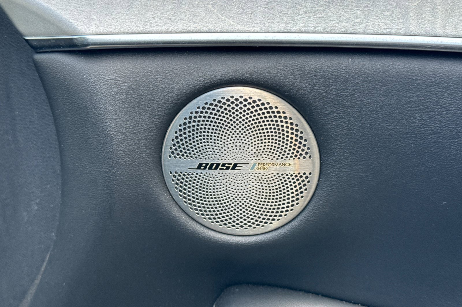 Used 2019 INFINITI QX50 Essential w/ Sensory Package image 44