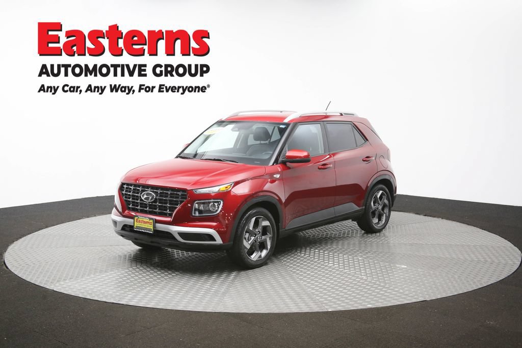 Used 2024 Hyundai Venue Limited FWD image 55