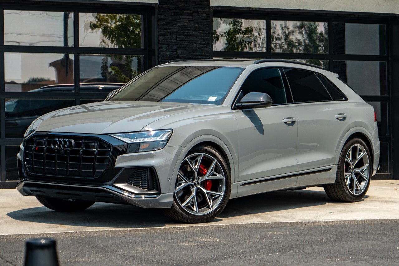 Used 2023 Audi SQ8 Prestige AWD/4WD image 5