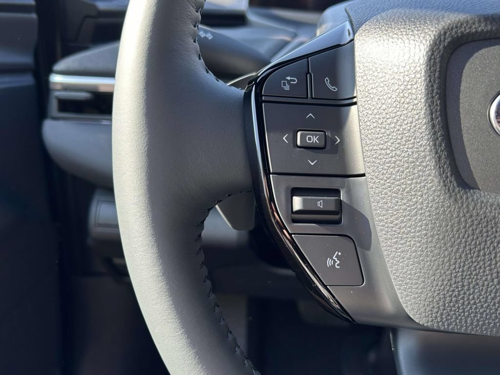 New 2026 Subaru Solterra AWD/4WD image 21