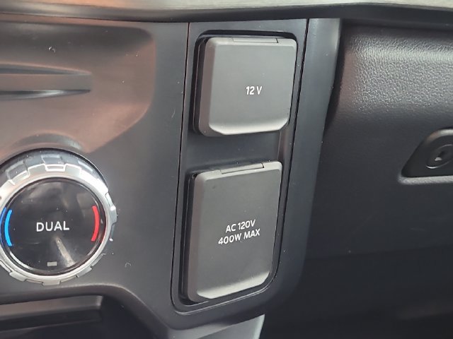 Certified 2024 Ford F350 Lariat AWD/4WD image 27