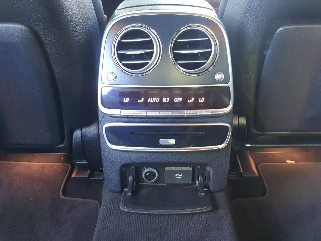 Used 2017 Mercedes-Benz S 550 4MATIC Sedan image 82