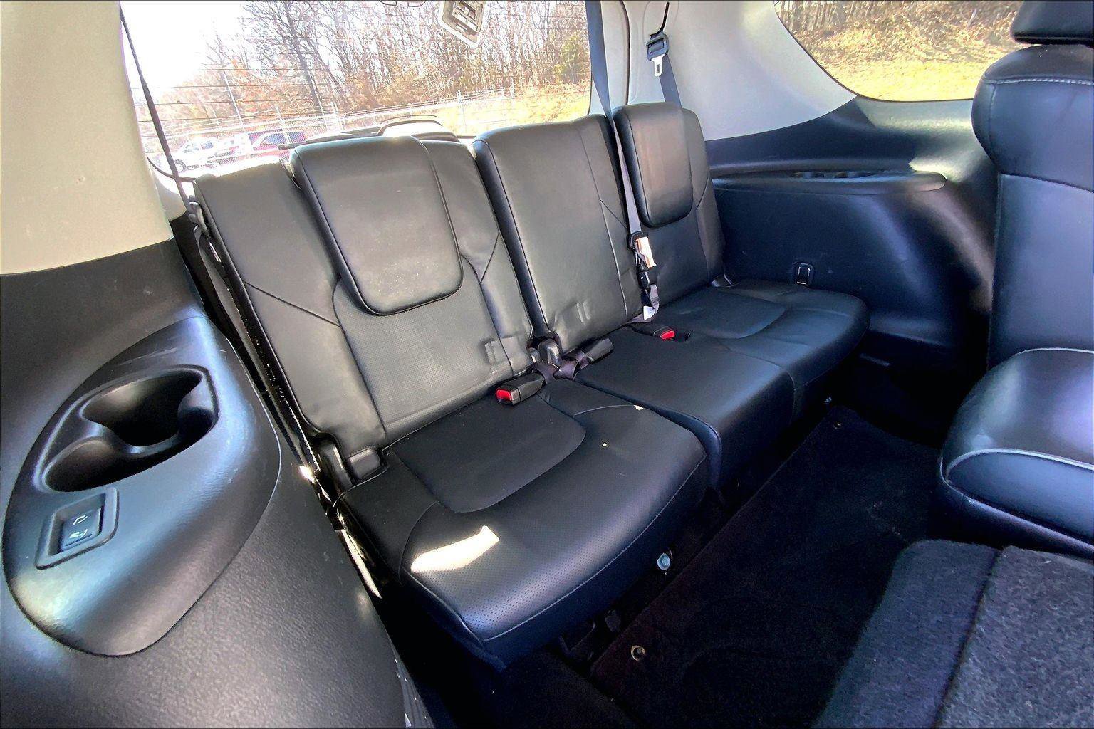 Used 2021 INFINITI QX80 Luxe image 16