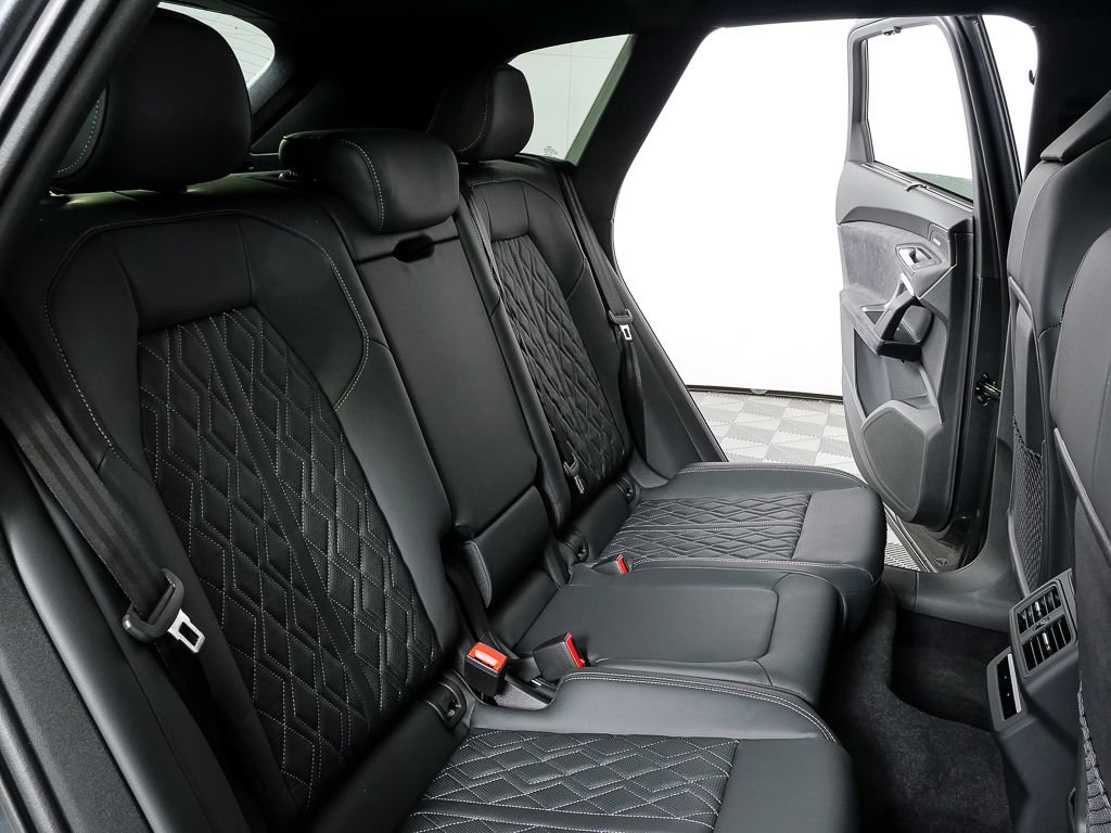 New 2026 Audi SQ5 Premium Plus image 22