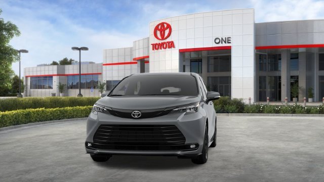 New 2026 Toyota Sienna XLE Woodland Edition AWD/4WD image 22