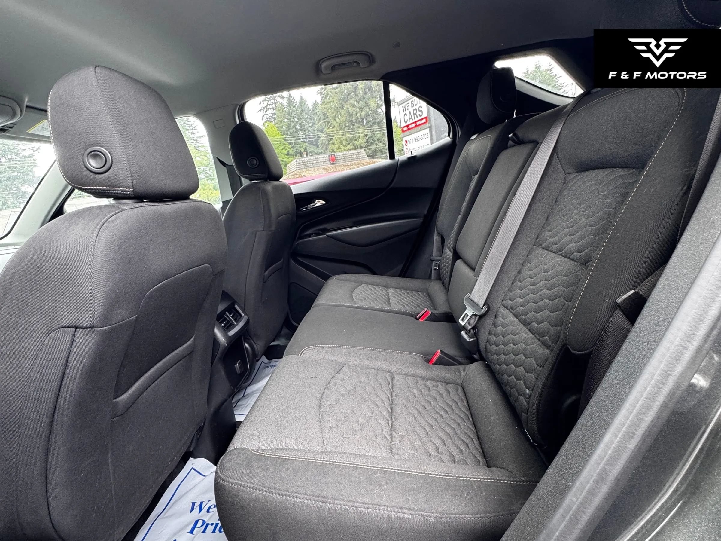 Used 2018 Chevrolet Equinox LT FWD image 14