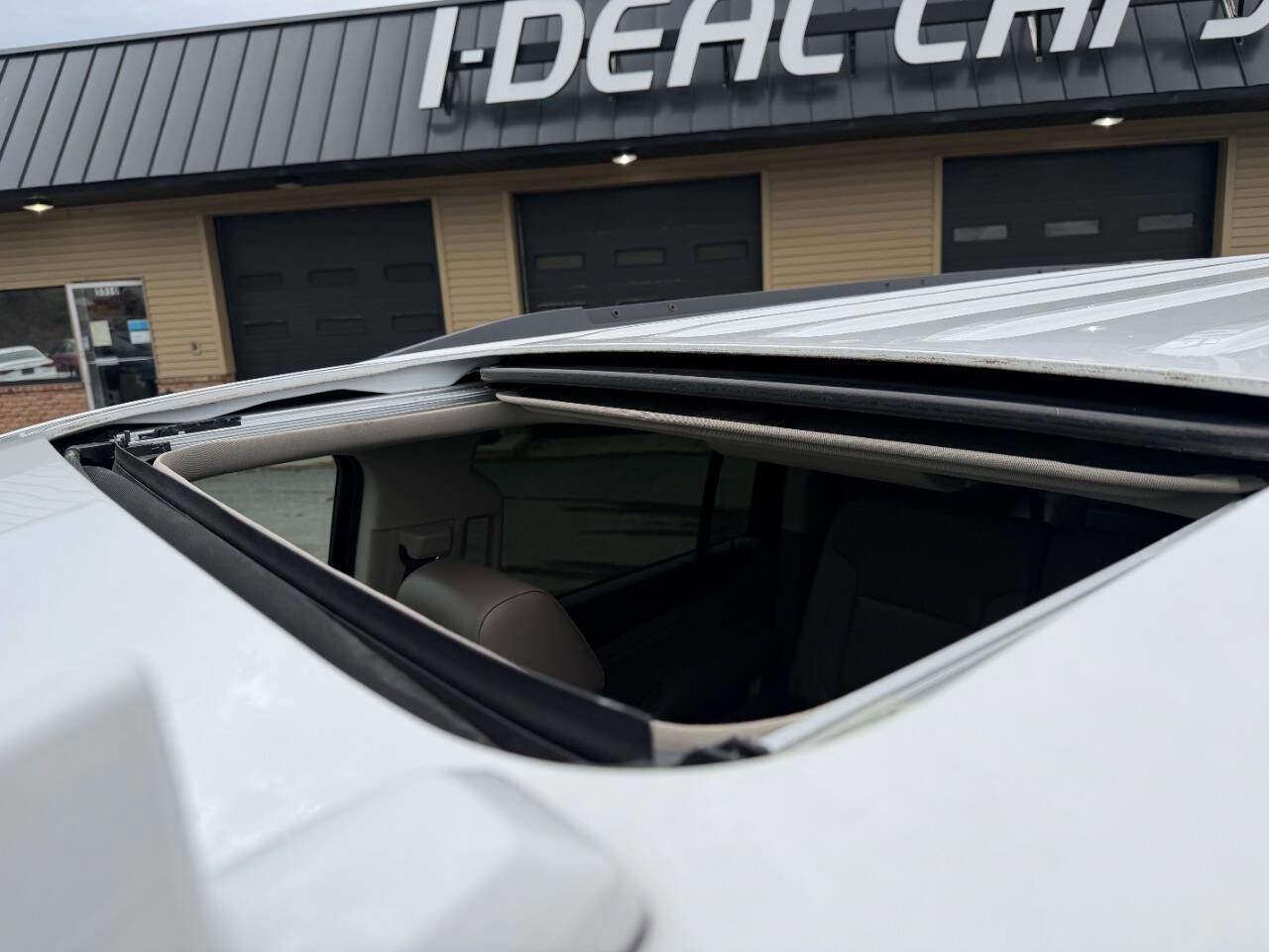 Used 2019 GMC Yukon XL SLT w/ Open Road Package image 56