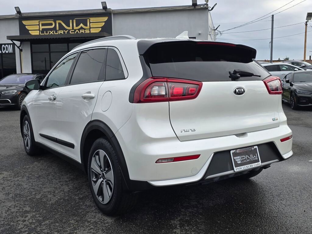 Used 2019 Kia Niro EX image 7