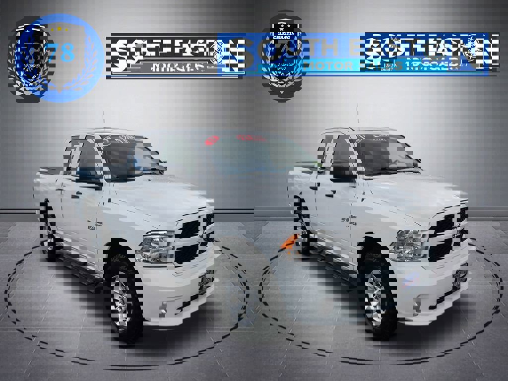 Used 2018 RAM 1500 Express image 2