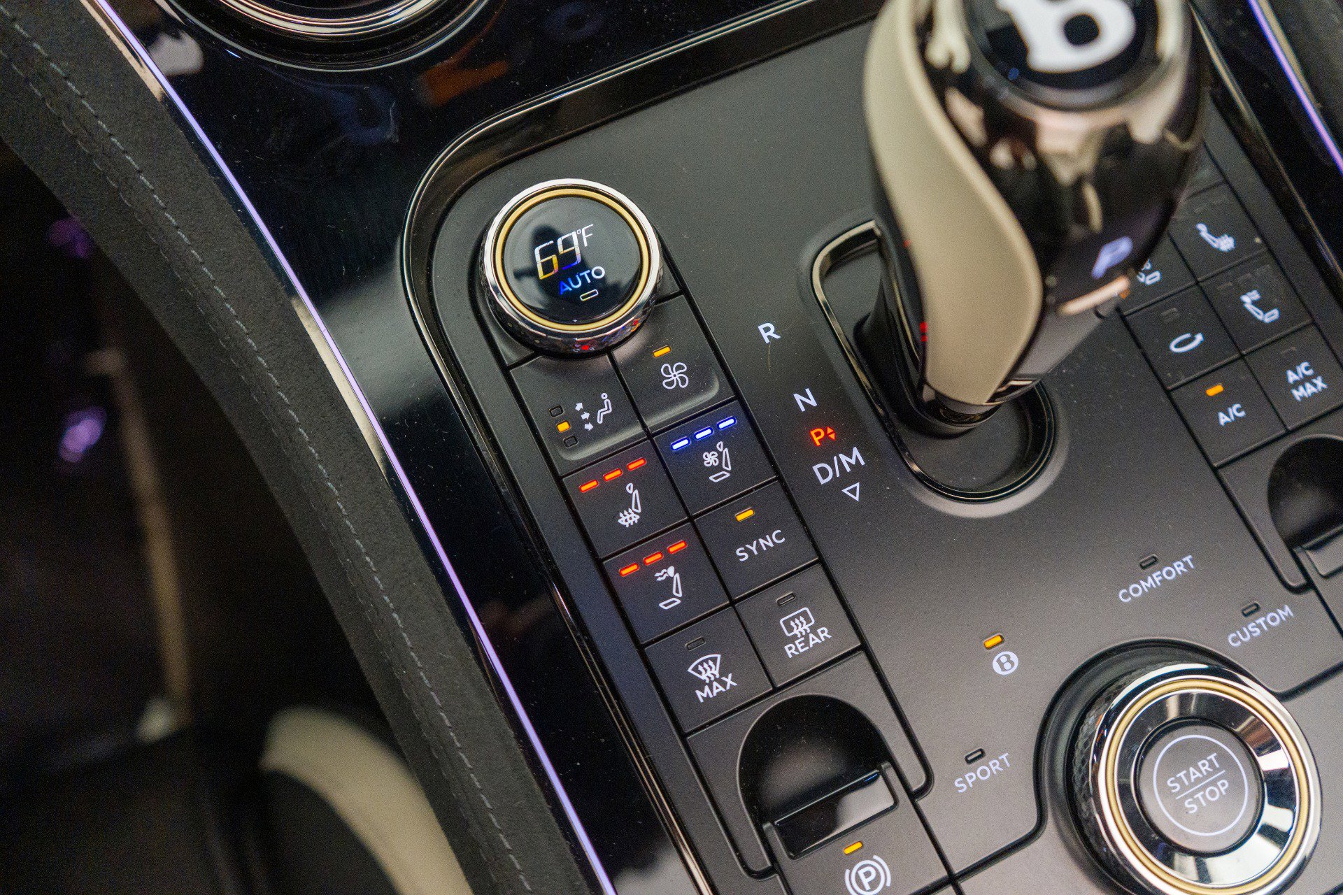 Used 2025 Bentley Continental GT Speed image 33