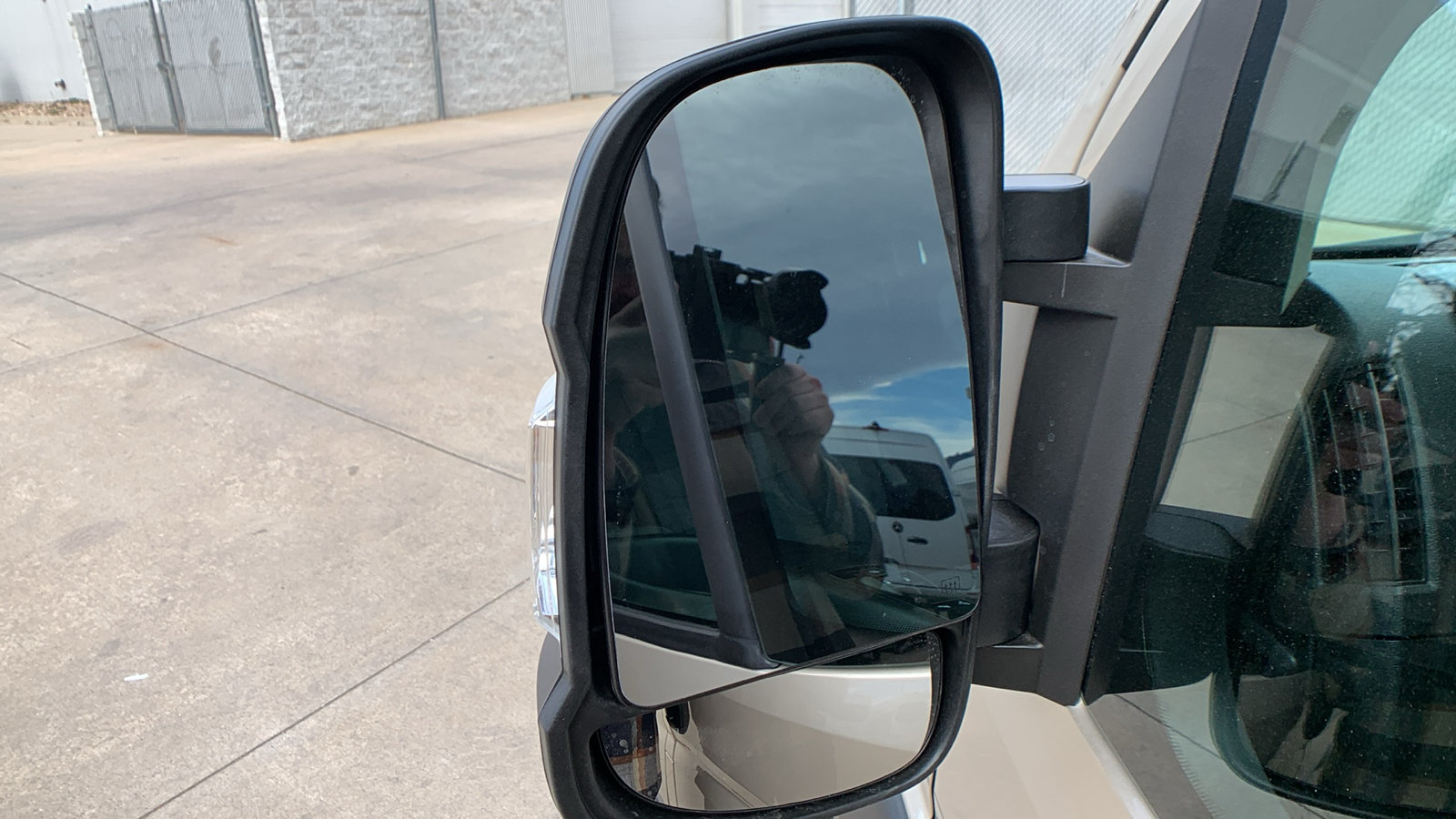 New 2026 RAM ProMaster 2500 w/ Premium Convenience Group FWD image 10