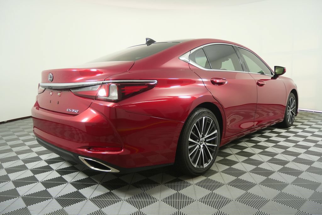 Used 2022 Lexus ES 350 w/ Premium Package FWD image 3