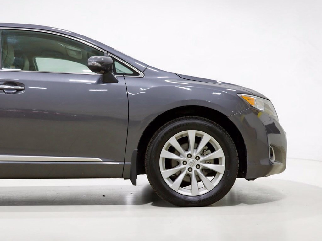 Used 2015 Toyota Venza XLE AWD/4WD image 10