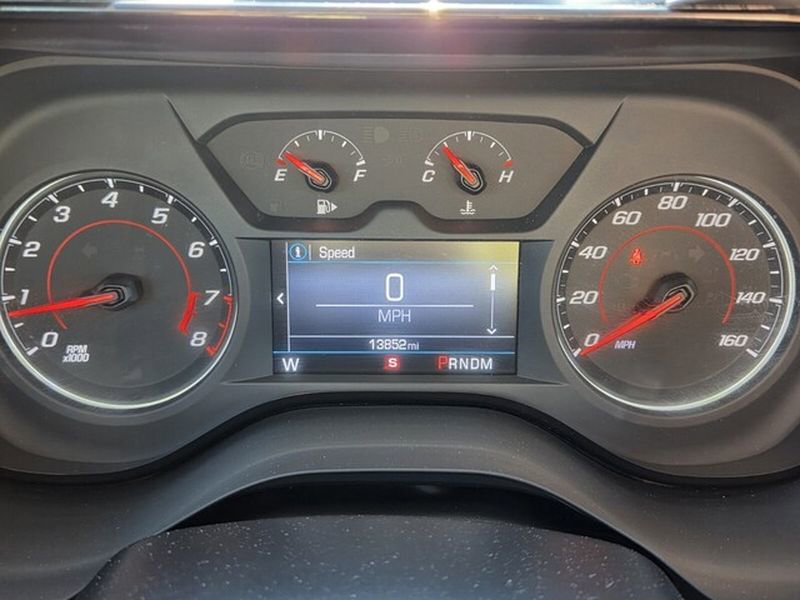 Used 2020 Chevrolet Camaro LT image 21