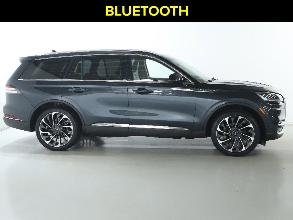 Certified 2023 Lincoln Aviator Reserve w/ Equipment Group 201A image 11