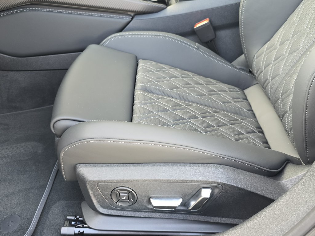 New 2026 Audi A6 Prestige AWD/4WD image 17