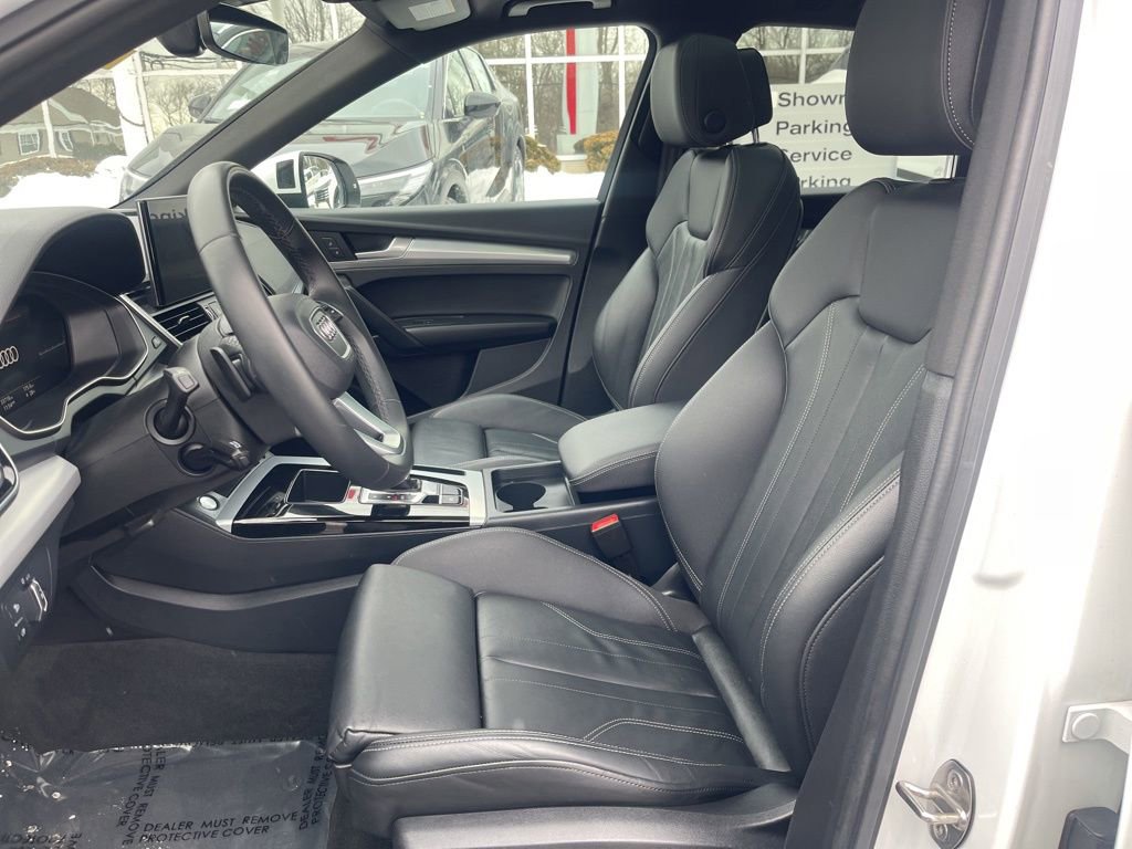 Used 2025 Audi Q5 2.0T Premium image 13
