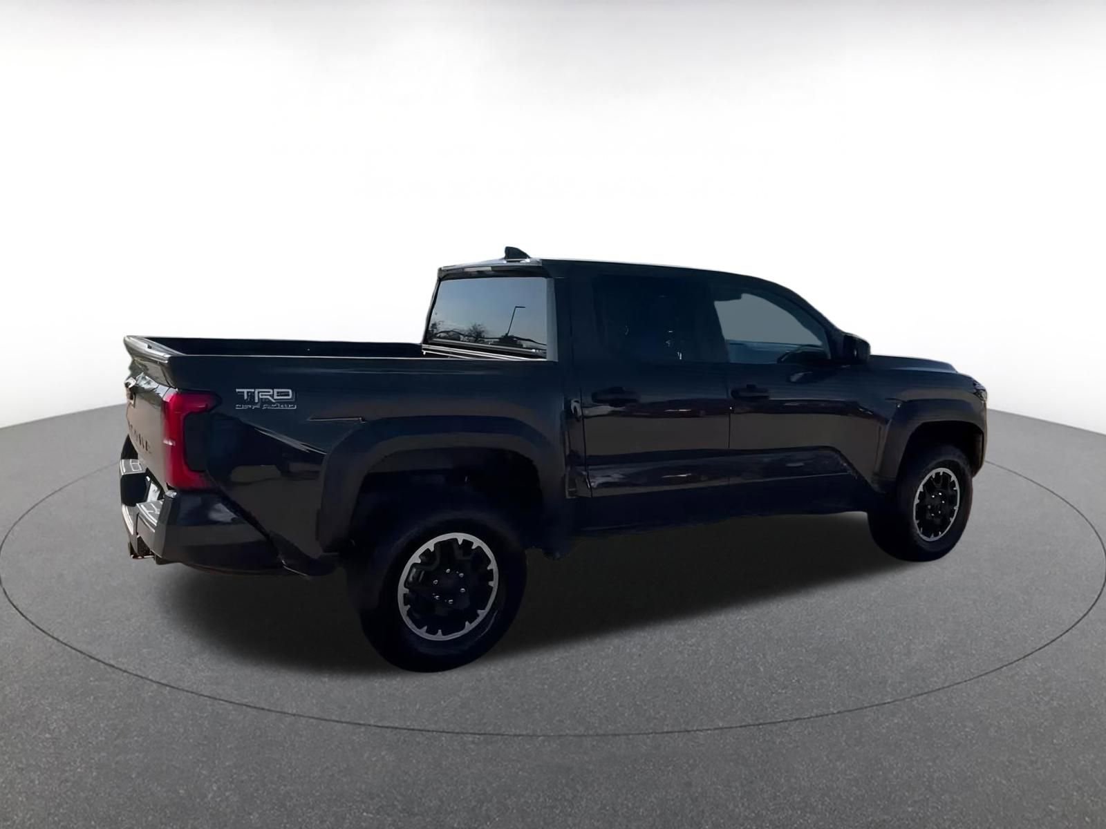 Used 2025 Toyota Tacoma TRD Off-Road image 12