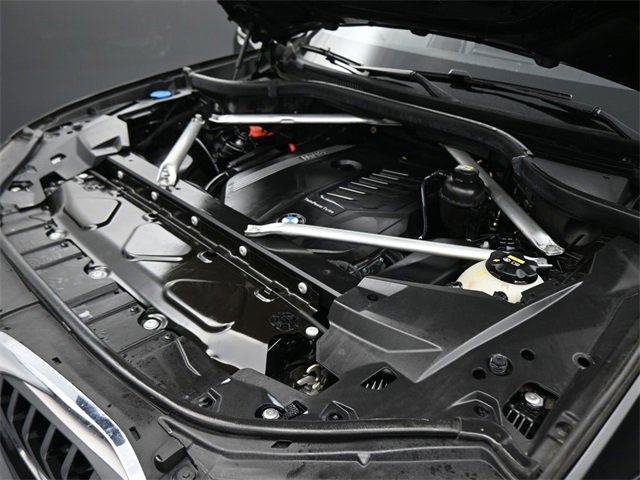 Used 2020 BMW X5 xDrive40i w/ Premium Package image 10