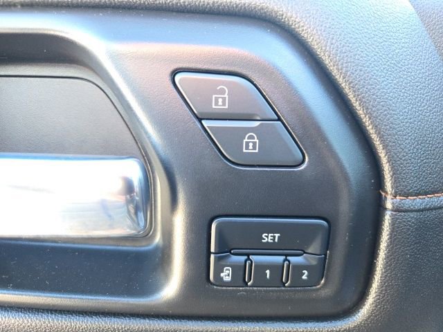 Used 2021 GMC Sierra 1500 AT4 w/ AT4 Value Package image 40