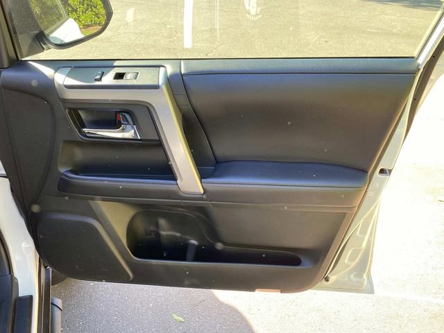 Used 2019 Toyota 4Runner SR5 Premium AWD/4WD image 35