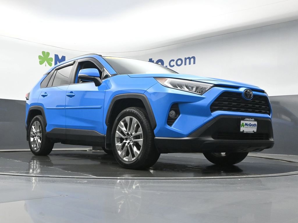 Used 2019 Toyota RAV4 XLE Premium w/ Cold Weather Package image 24