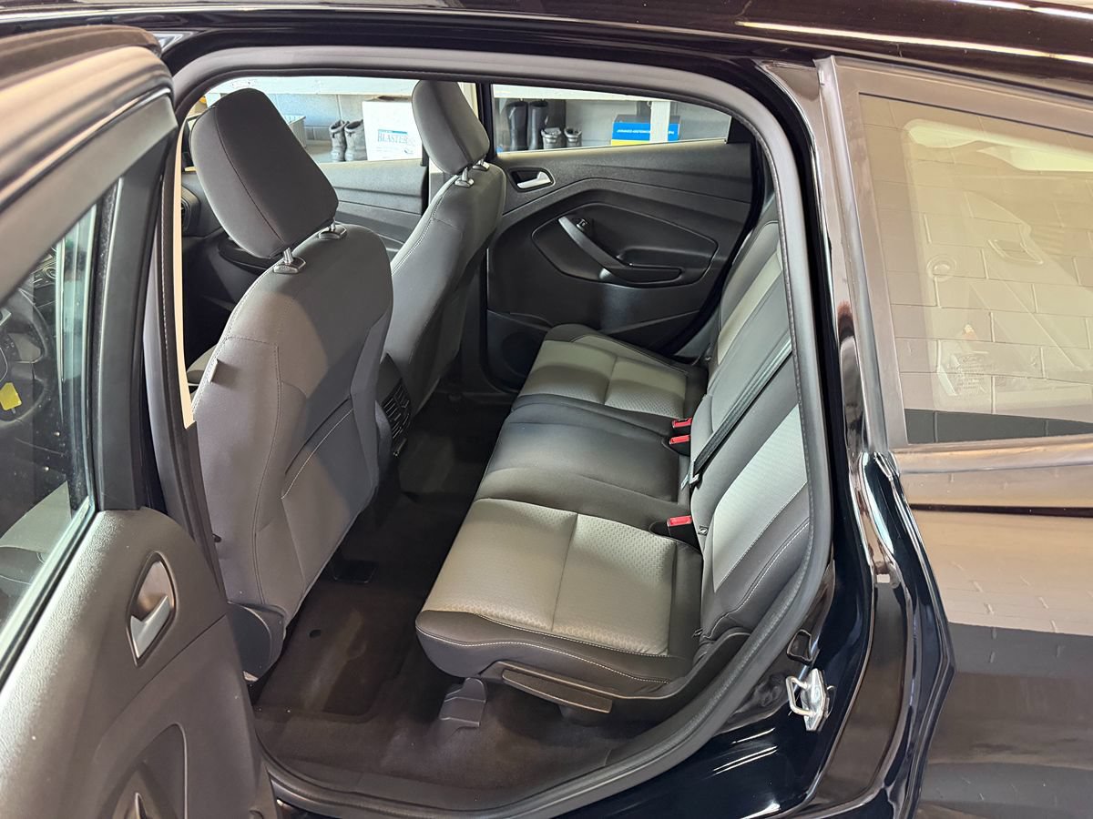 Used 2018 Ford C-MAX SE FWD image 5