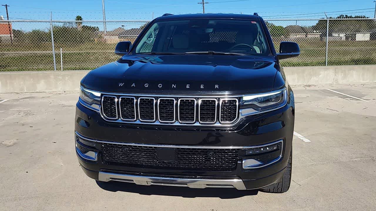 Used 2024 Jeep Wagoneer Series III AWD/4WD image 3
