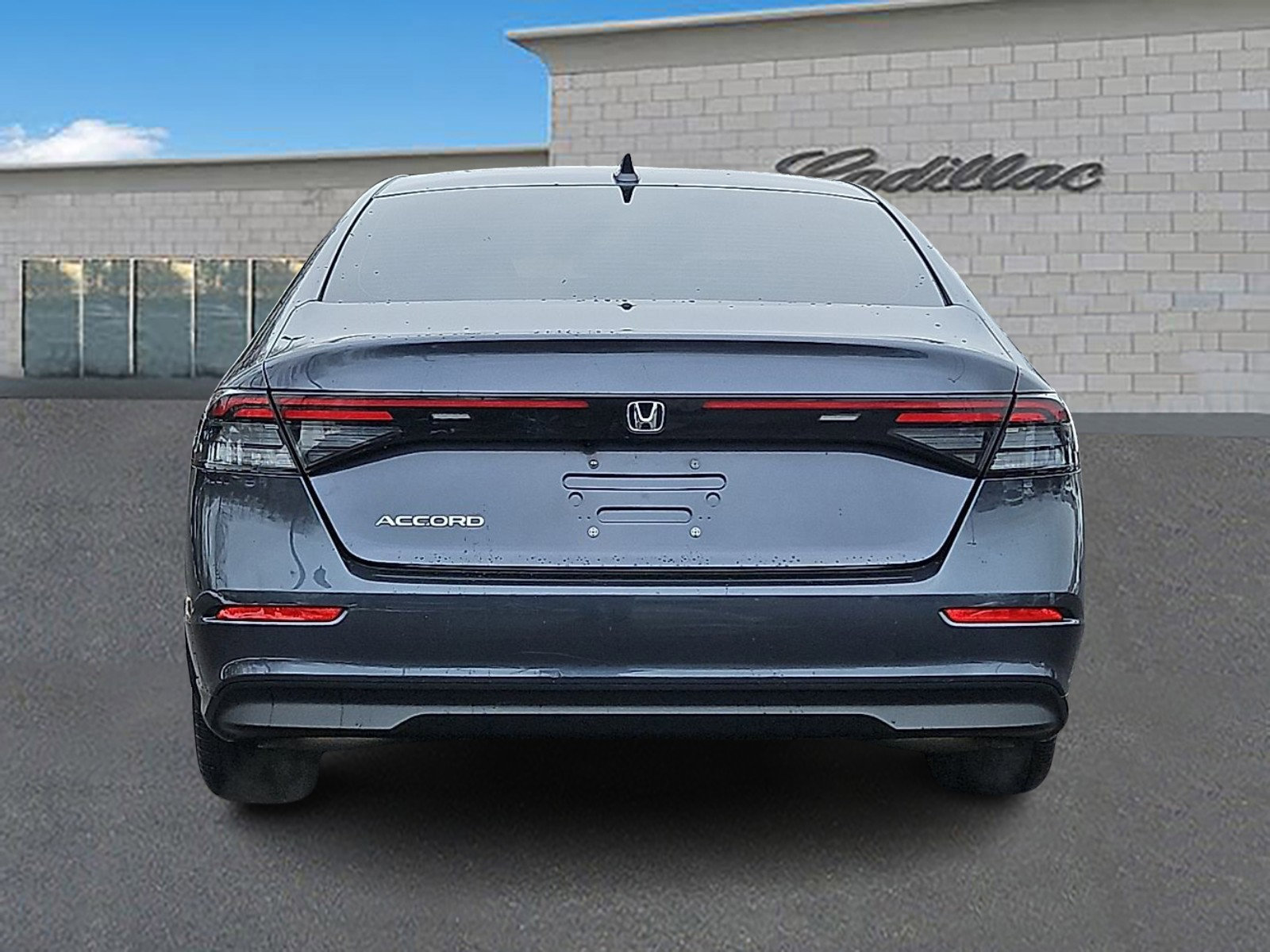 Used 2023 Honda Accord EX image 5