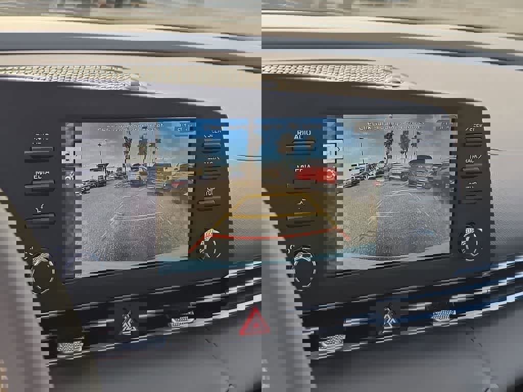 New 2026 Hyundai Elantra Sport FWD image 28