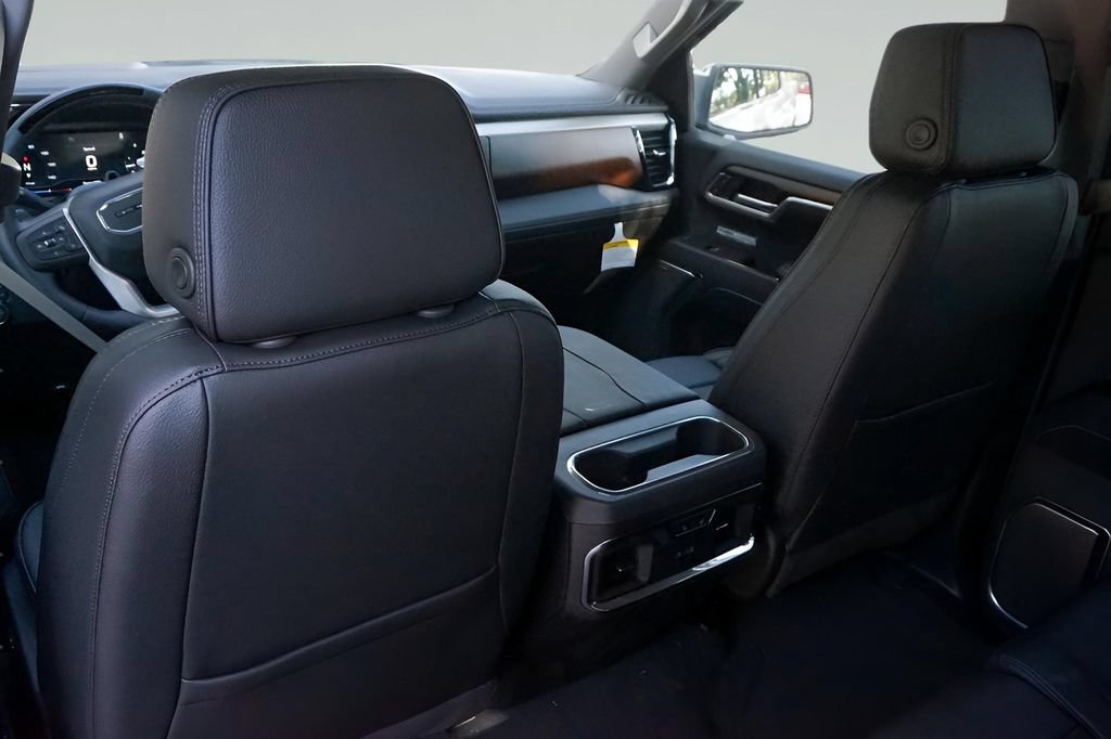 Used 2025 GMC Sierra 1500 Denali AWD/4WD image 22
