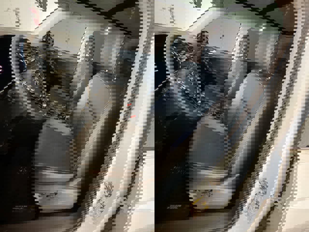 Used 2021 Volkswagen Tiguan SEL image 11