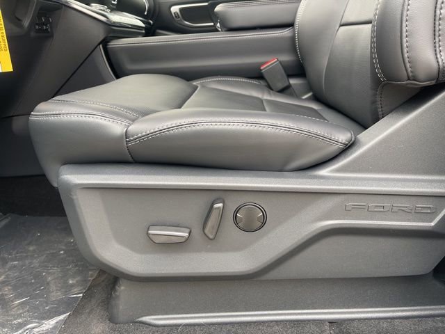 New 2025 Ford Expedition Max Platinum w/ Stealth Performance Package image 16