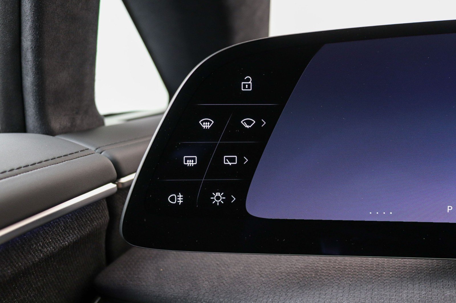 Used 2026 Lucid Gravity Grand Touring AWD/4WD image 34