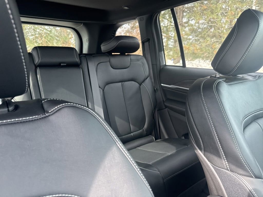 New 2026 Jeep Grand Cherokee Limited image 44