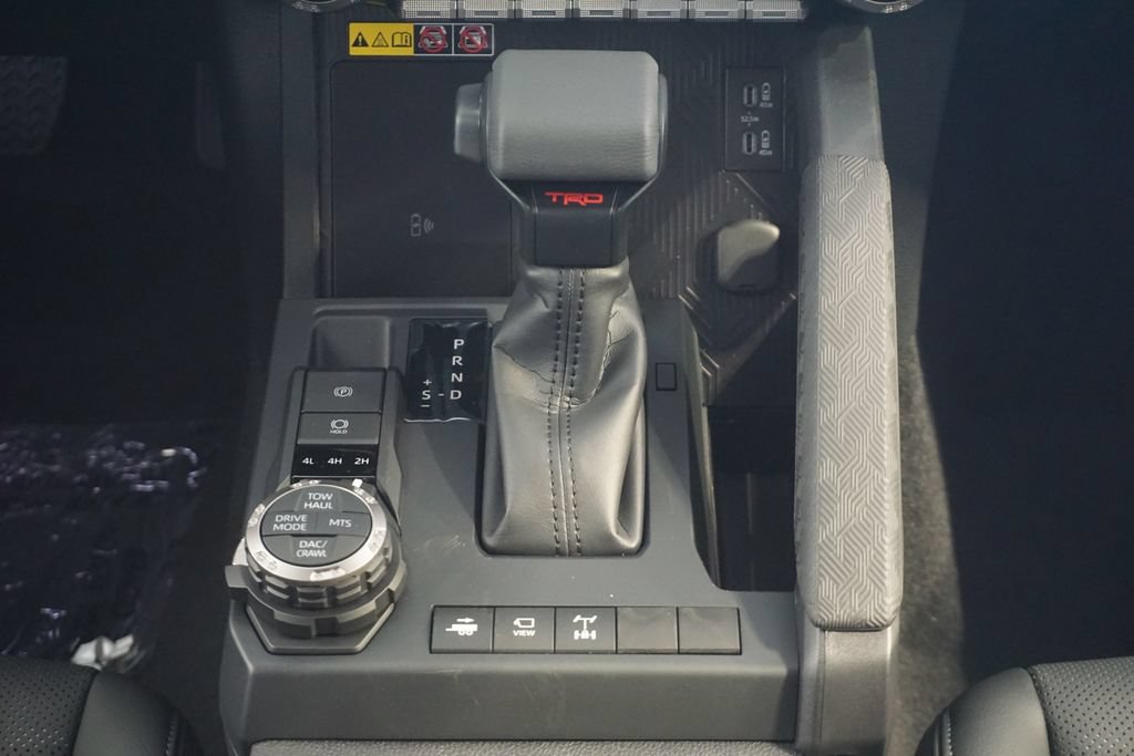 New 2026 Toyota Tacoma TRD Off-Road AWD/4WD image 32