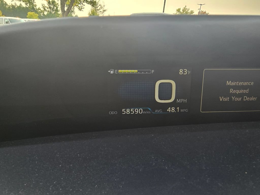 Used 2017 Toyota Prius Four Touring FWD image 33