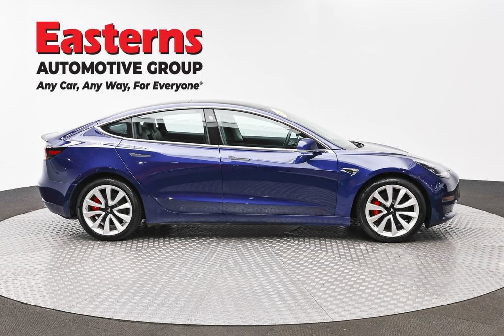 Used 2018 Tesla Model 3 Performance image 4