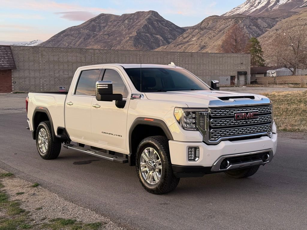 Used 2020 GMC Sierra 2500 Denali w/ Denali Ultimate Package image 2