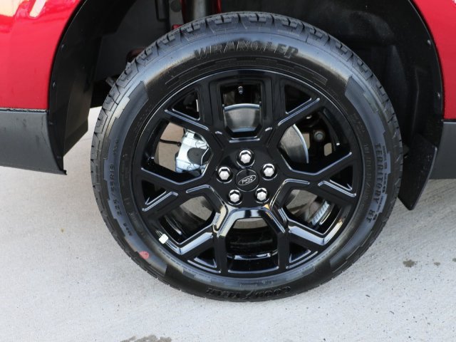 New 2026 Ford Maverick Lariat w/ Black Appearance Package AWD/4WD image 8