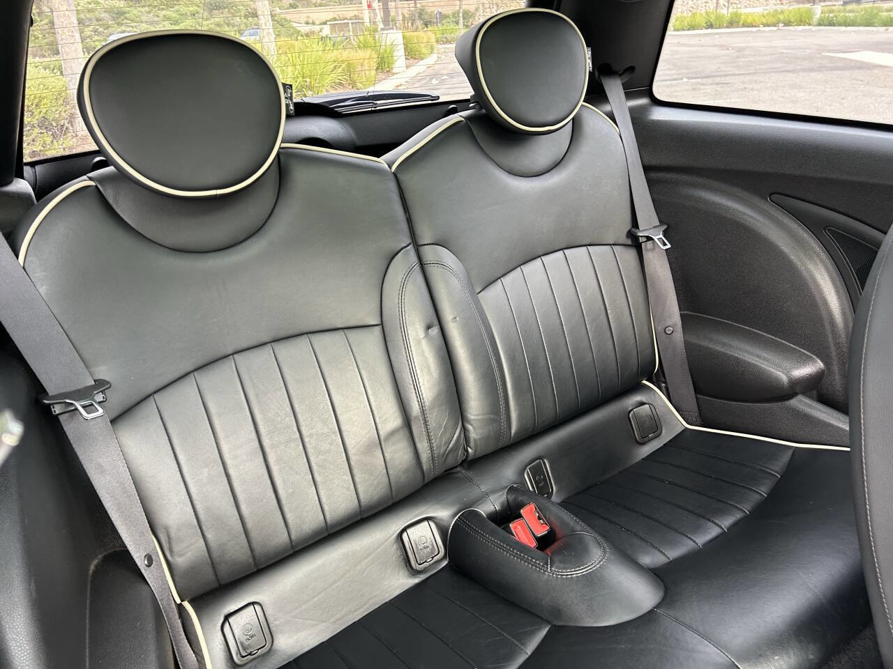 Used 2012 MINI Cooper S image 33