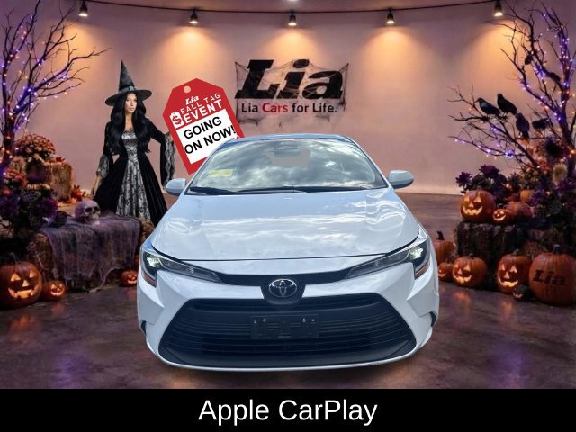 Used 2025 Toyota Corolla LE FWD image 9