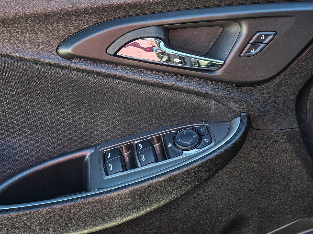 Used 2024 Chevrolet Malibu LT image 12