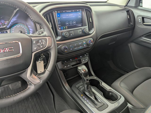 Used 2022 GMC Canyon AT4 image 14