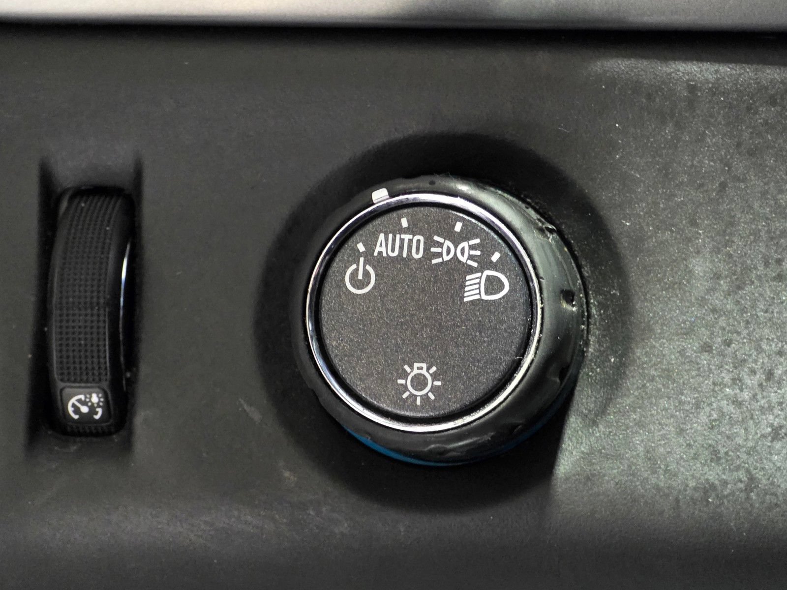 Used 2019 Chevrolet Tahoe LT RWD image 34