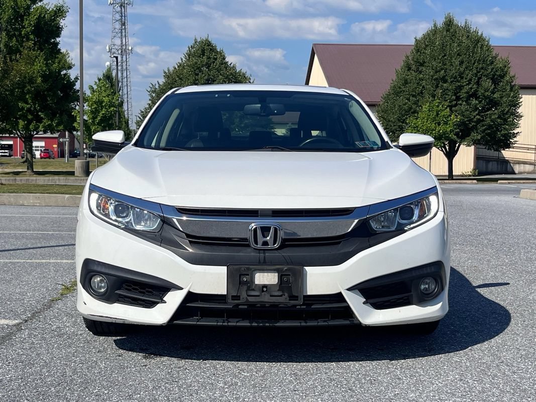Used 2018 Honda Civic EX-L image 3