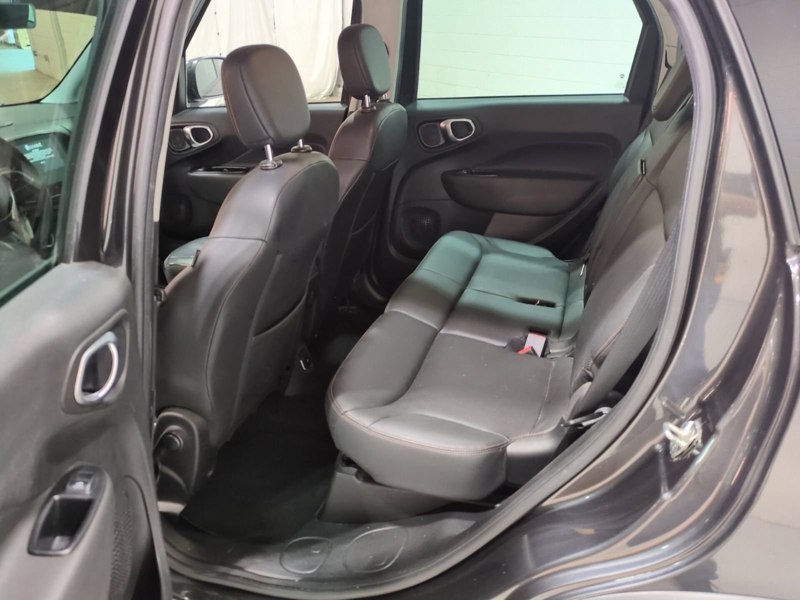 Used 2020 FIAT 500L Trekking FWD image 13
